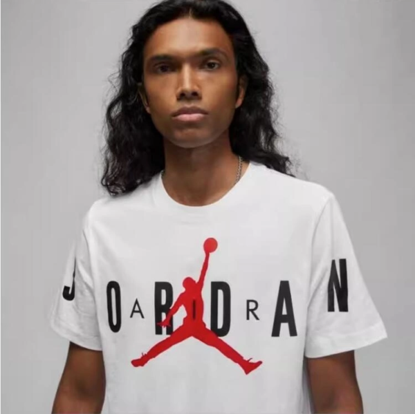 32E234EA-6F3F-4B8F-BBE9-A48A0ABA70C0