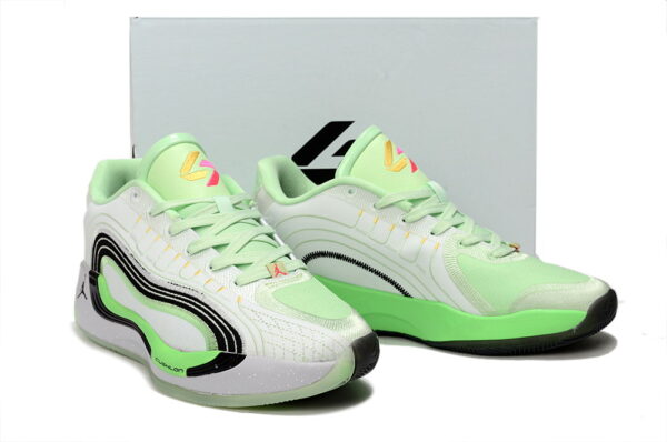 Jordan Luka 4-купить в time2win.ru