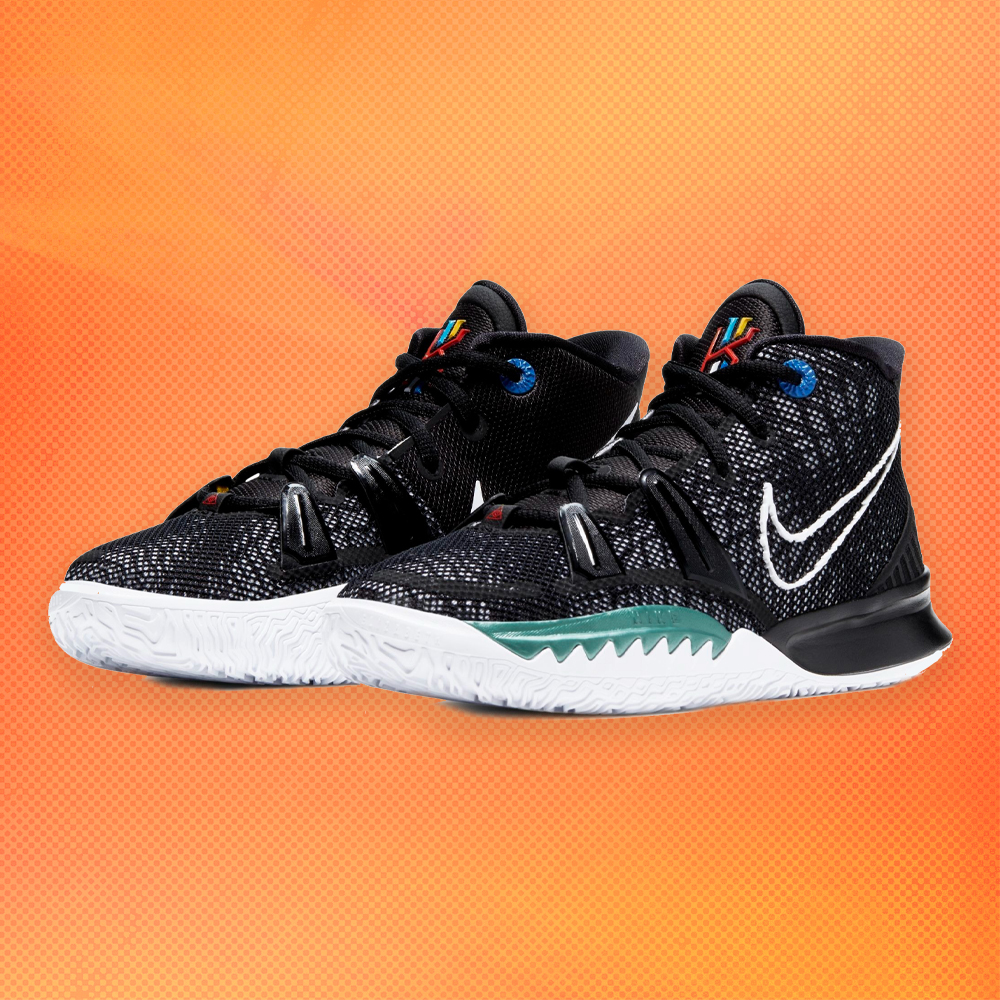 Nike Kyrie 7