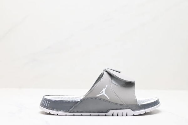 СЛАНЦЫ NIKE JORDAN HYDRO IV RETRO серые-купить-в-time2win.ru