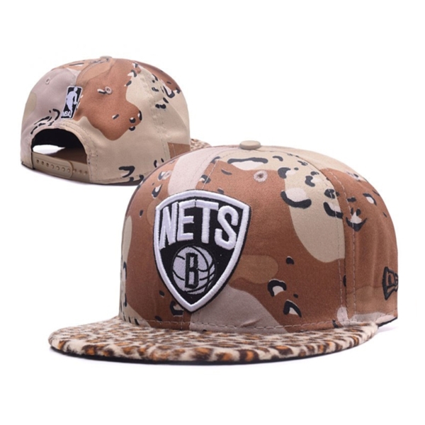 Снепбек Brooklyn Nets Choco Camo Snapback Mitchell & Ness